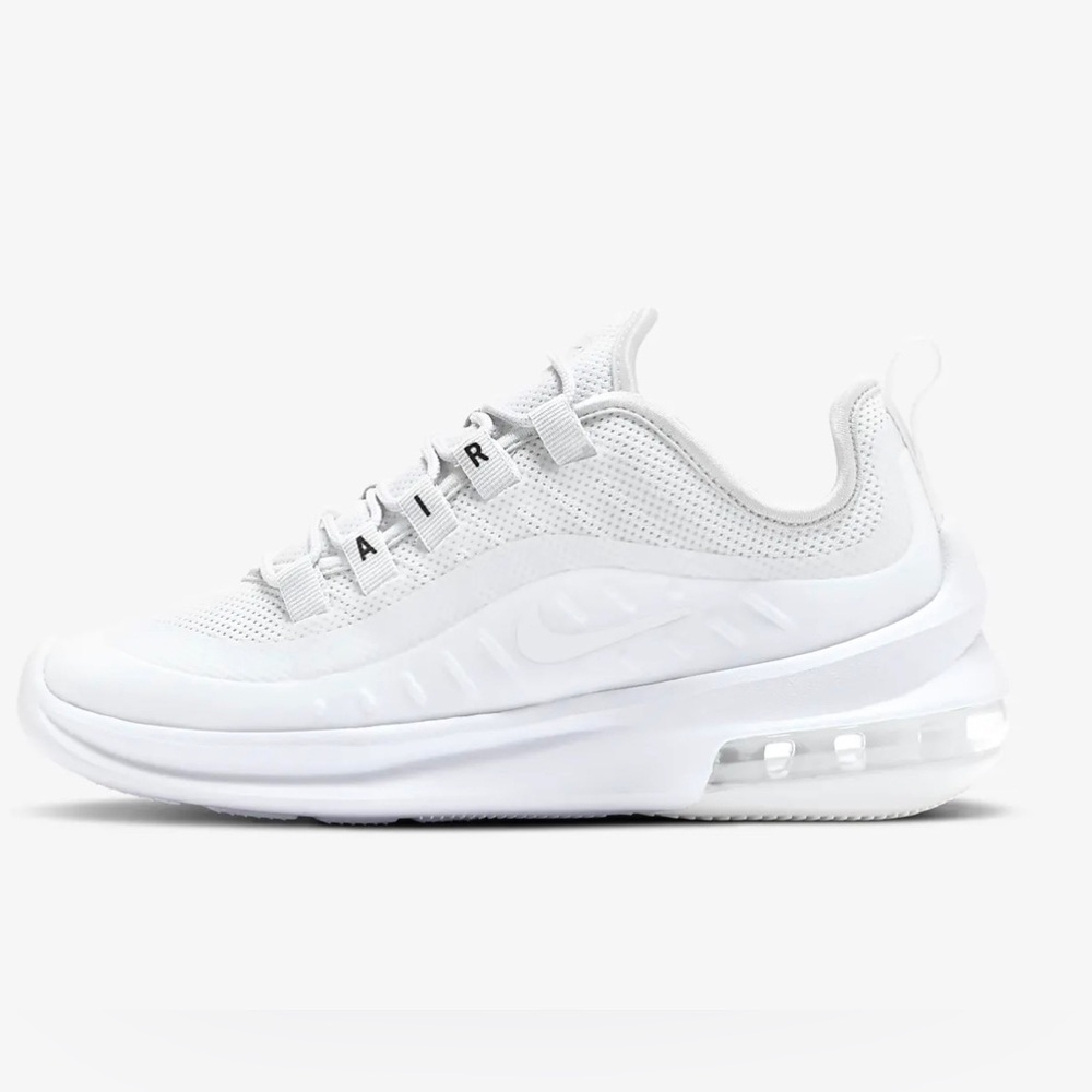 White Nike Air Max Axis